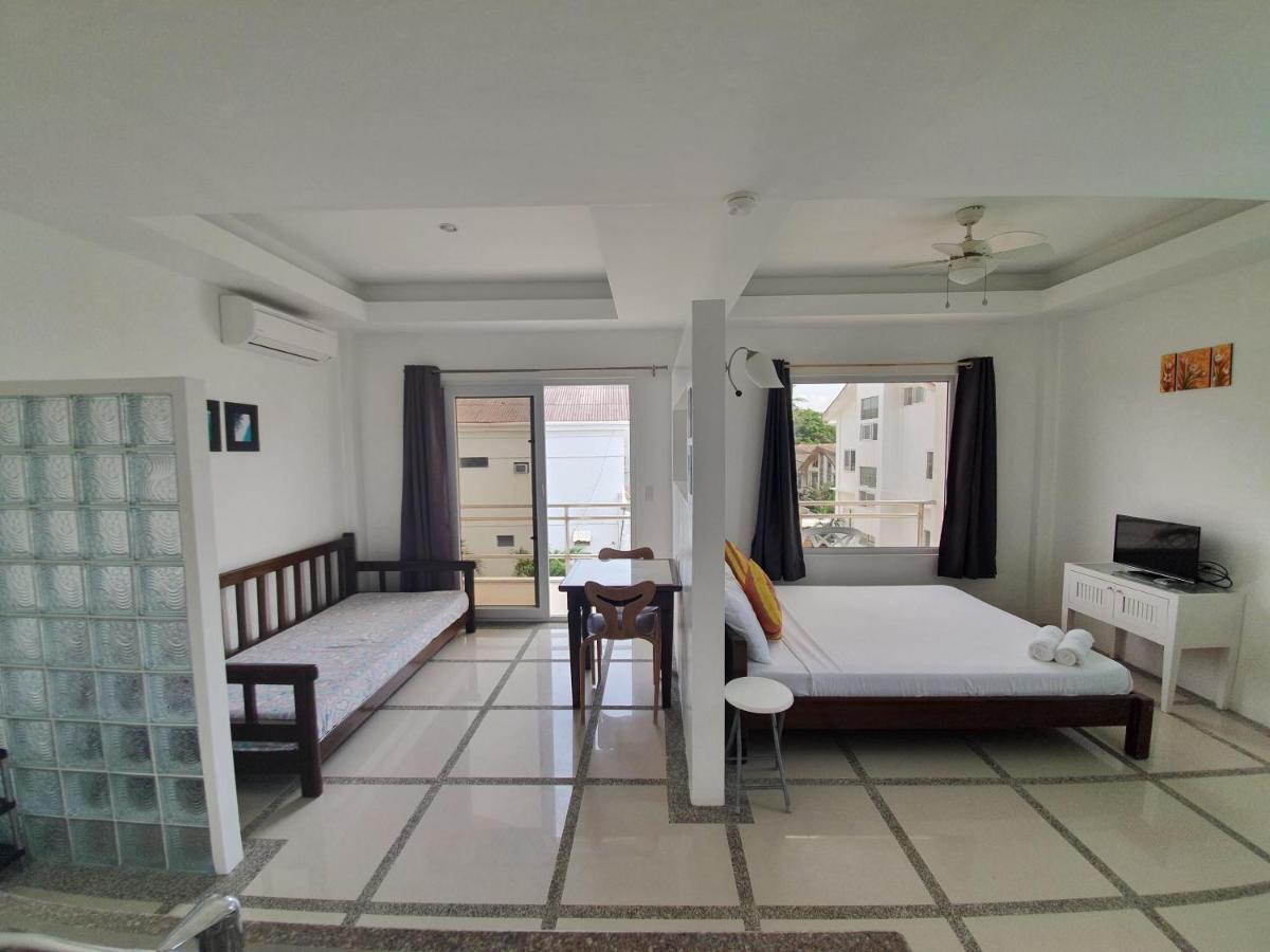 Clubboracay Apartelle Balabag  Εξωτερικό φωτογραφία